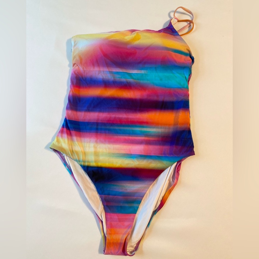 La Blanca Sunset Shores Strappy
One Shoulder One
Piece